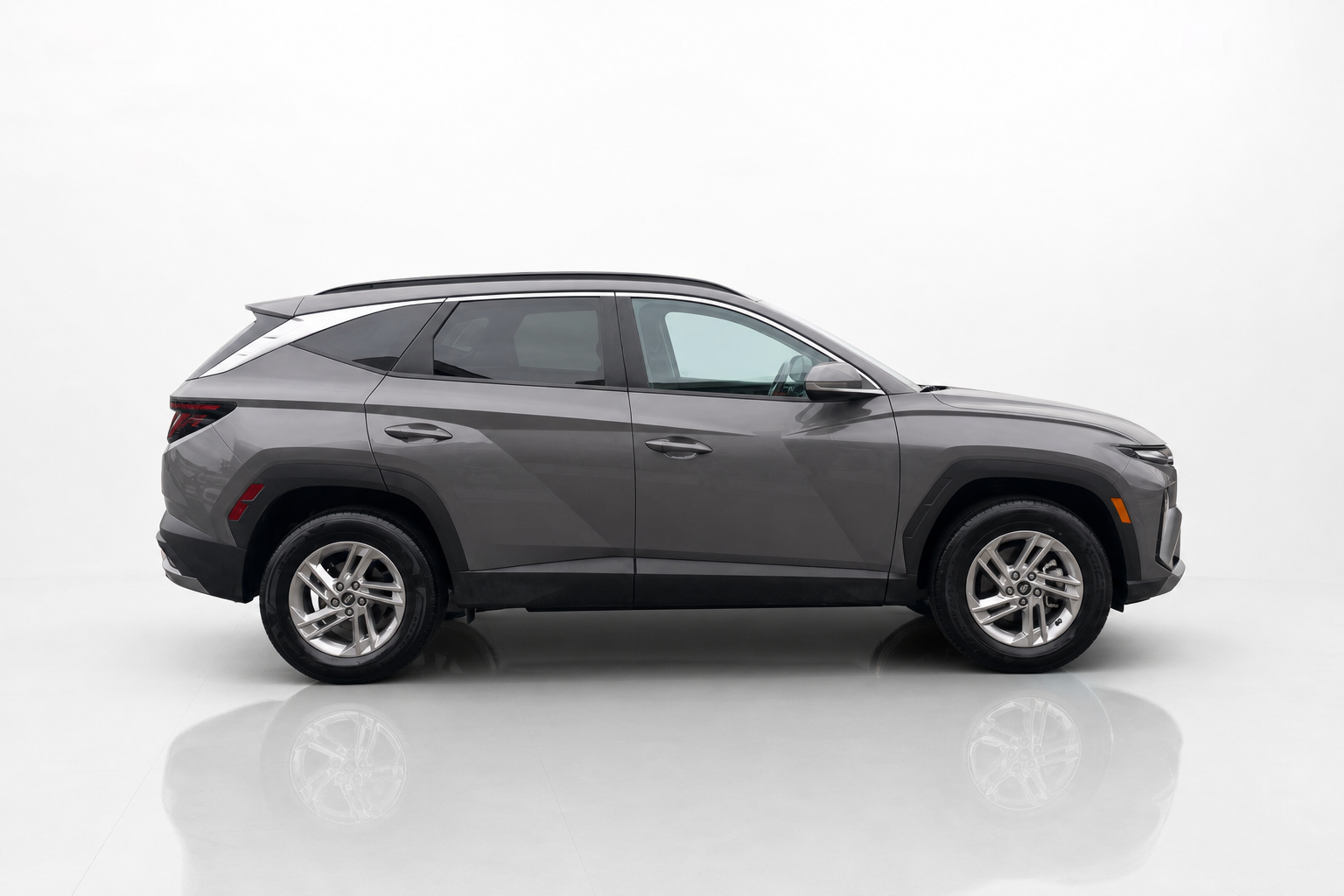 2023 Hyundai Tucson — view 3