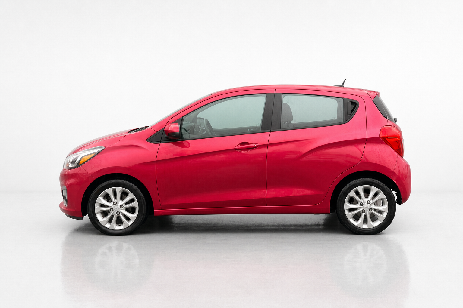 2020 Chevrolet Spark — view 3