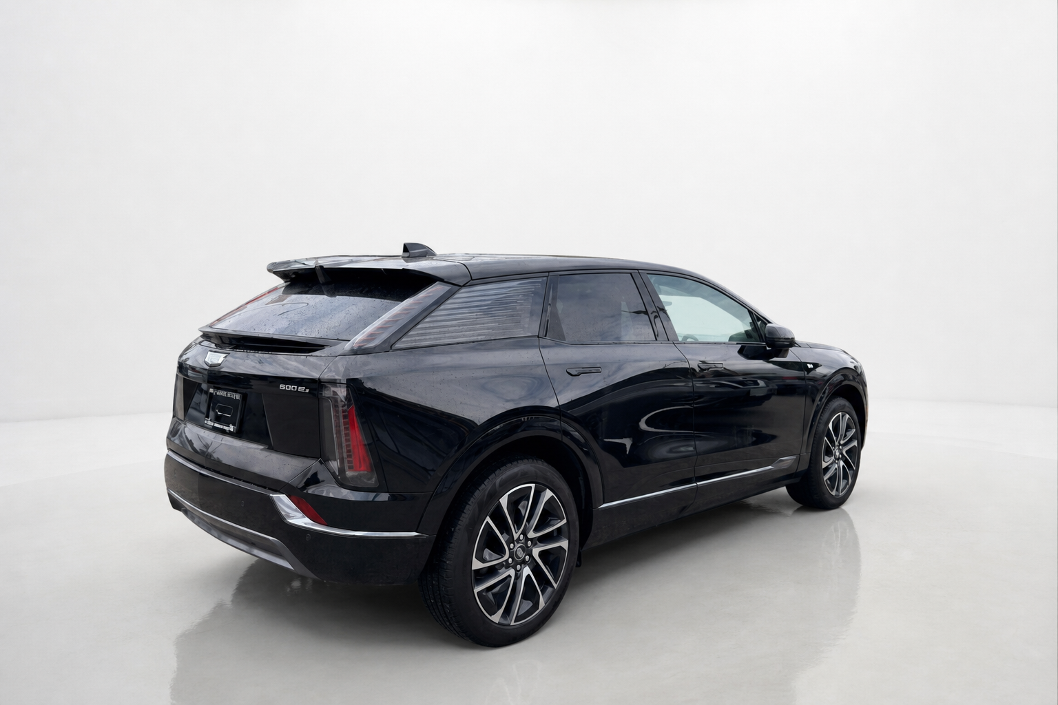 2024 Cadillac Optiq — view 6