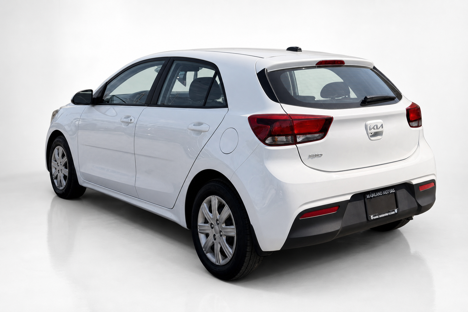 2024 Kia Rio — view 3