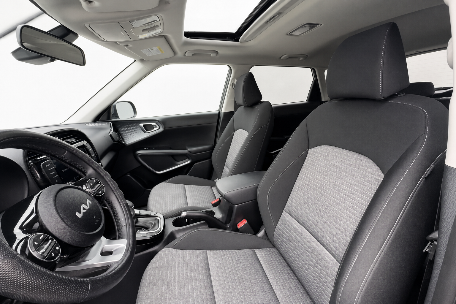 2024 Kia Soul — view 12