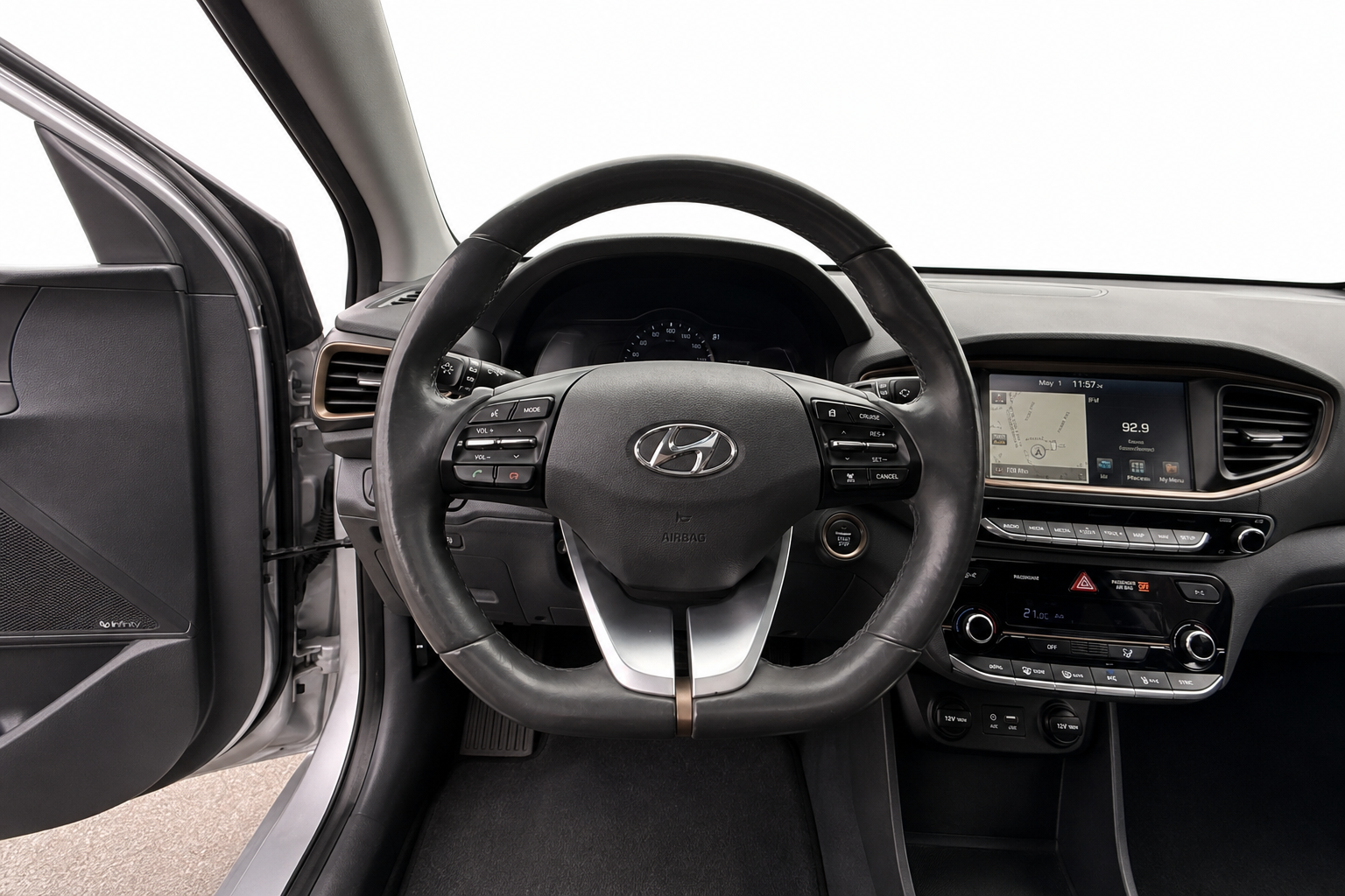 2017 Hyundai IONIQ — view 9