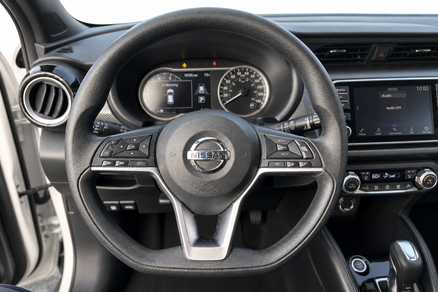 2024 Nissan Kicks — view 8