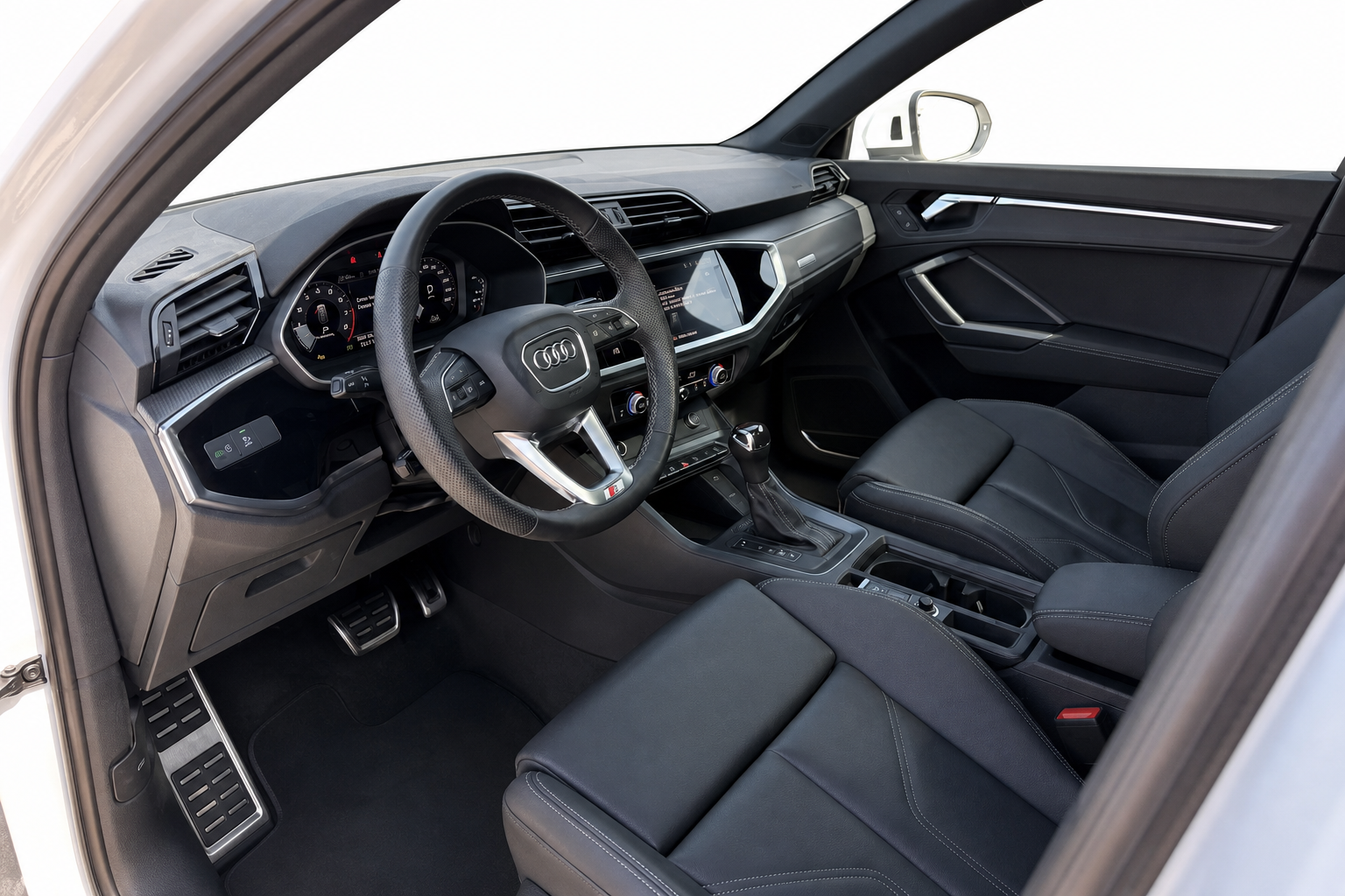 2025 Audi Q3 — view 7