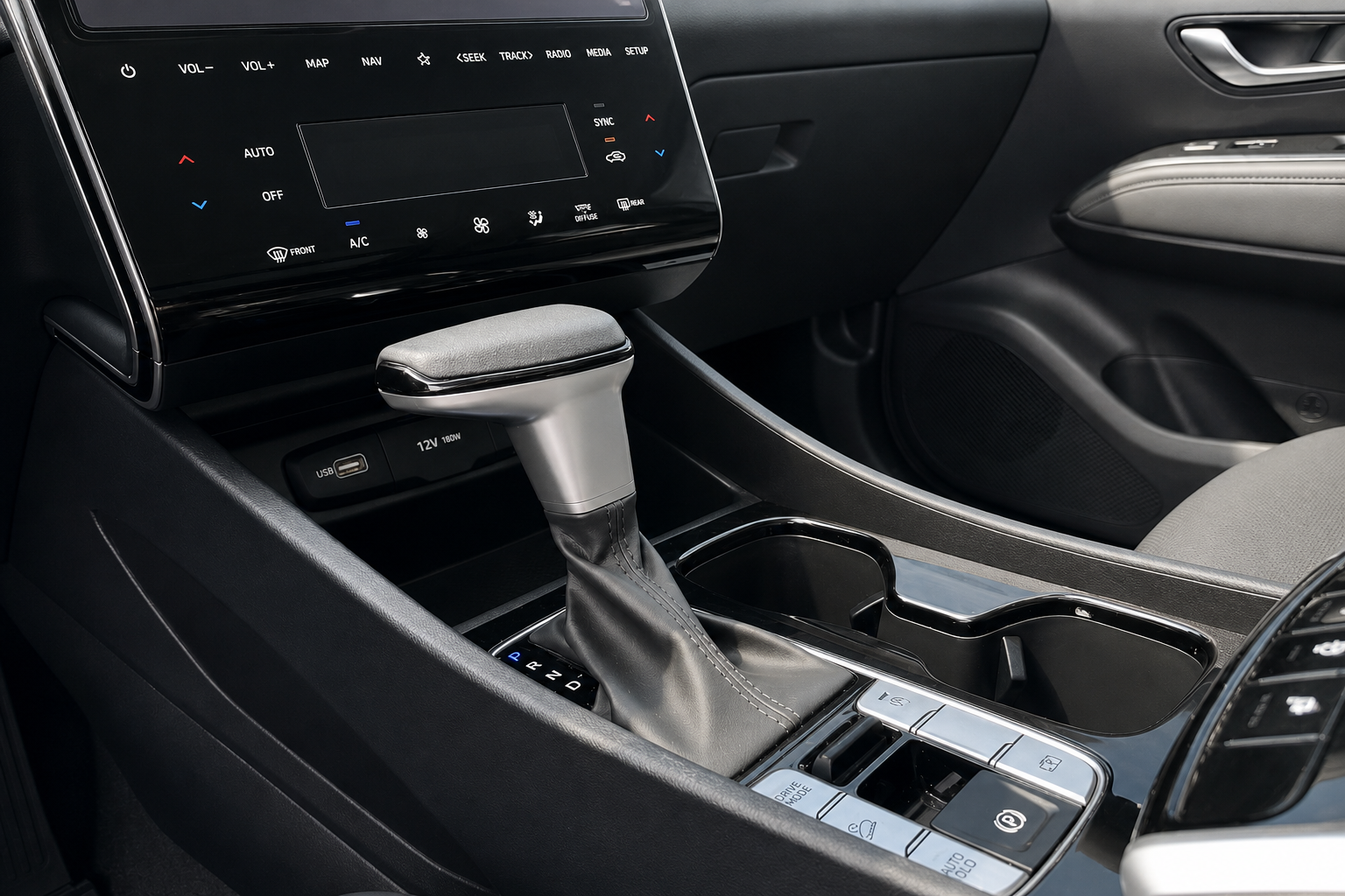 2023 Hyundai Tucson — view 8