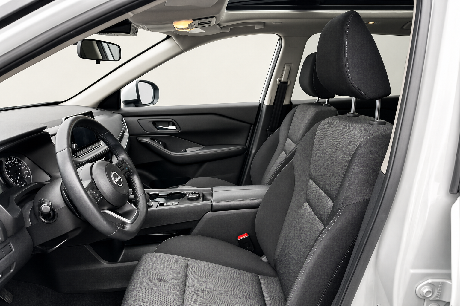 2024 Nissan Rogue — view 15