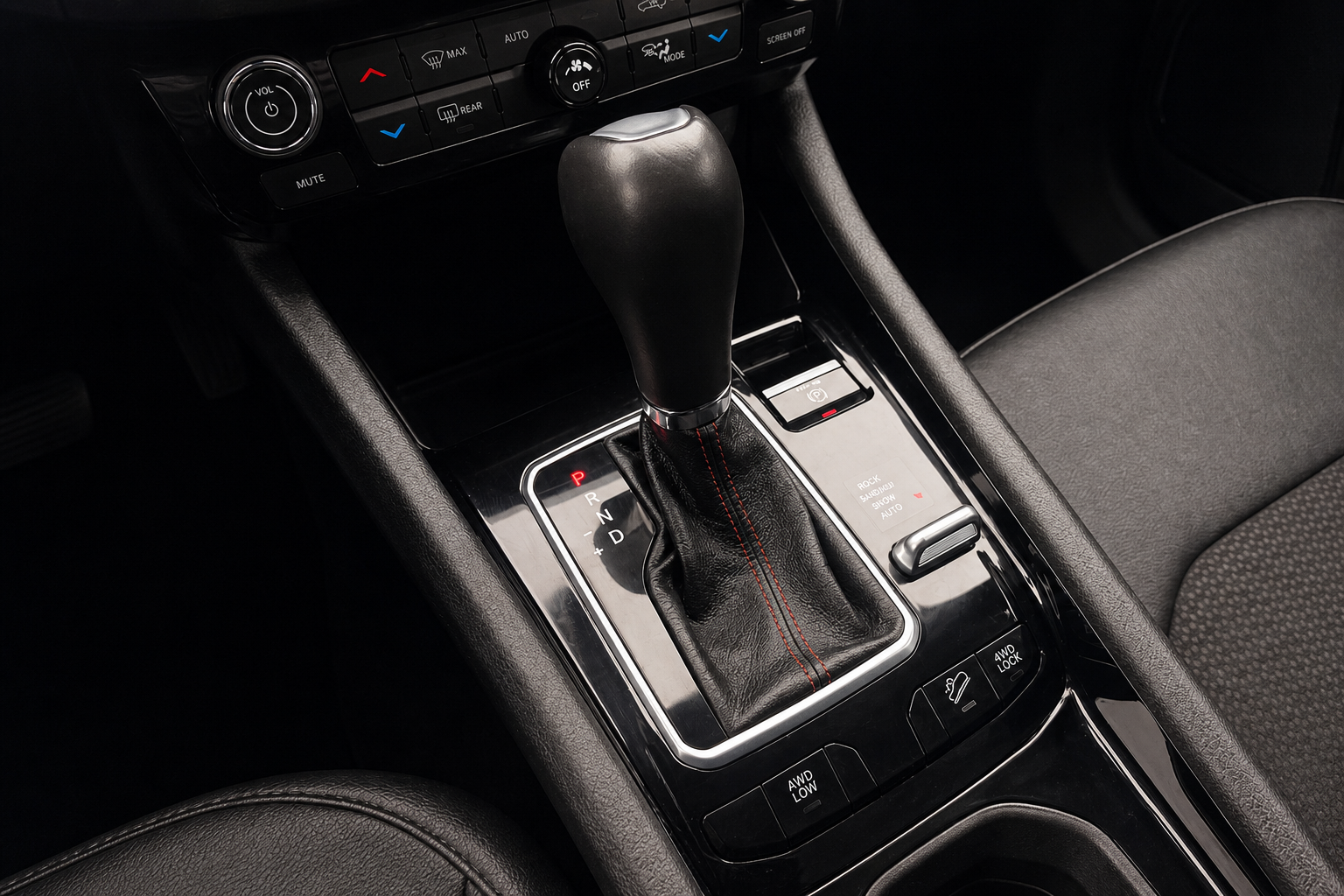 2024 Jeep Compass — view 9