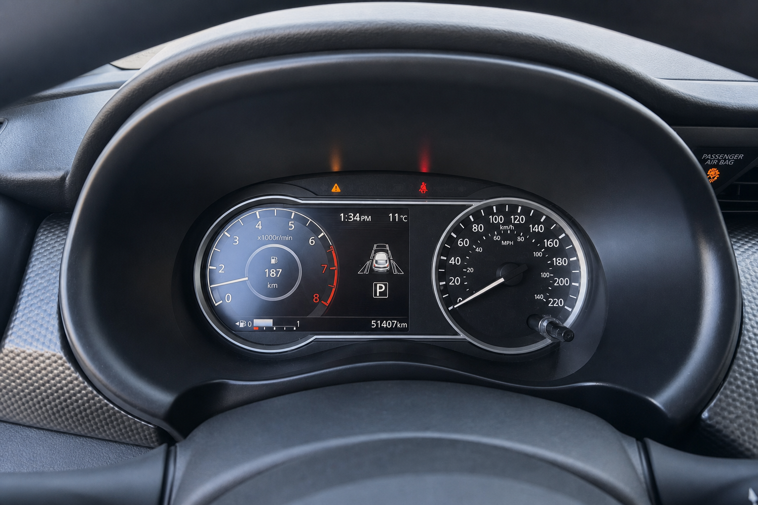 2024 Nissan Kicks — view 5