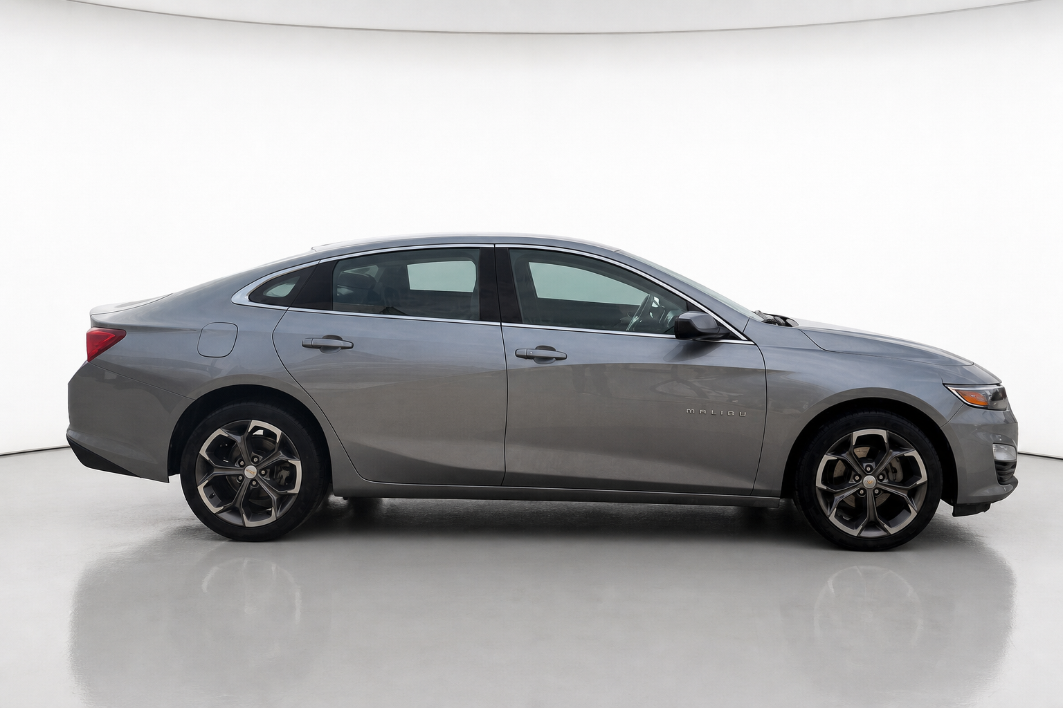 2023 Chevrolet Malibu — view 8