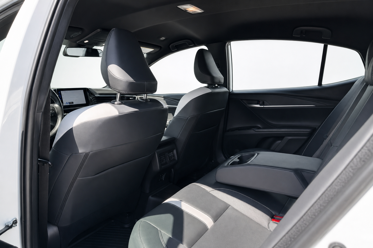 2023 Toyota Camry — view 12
