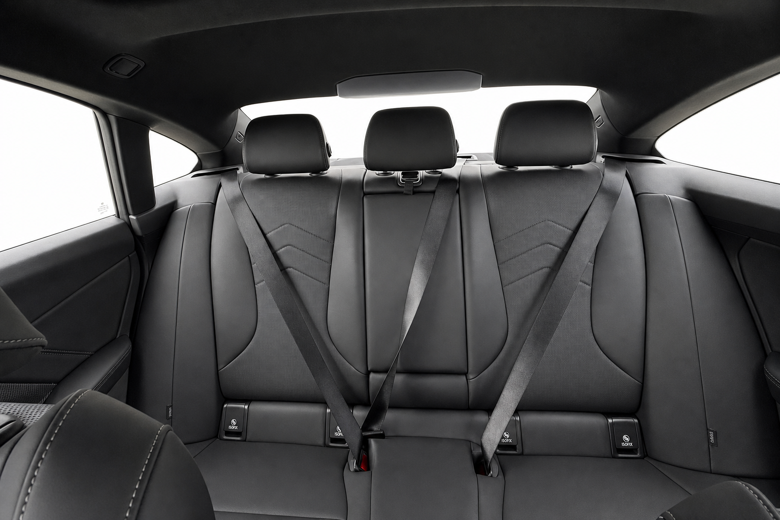 2025 BMW 2 Series — view 14