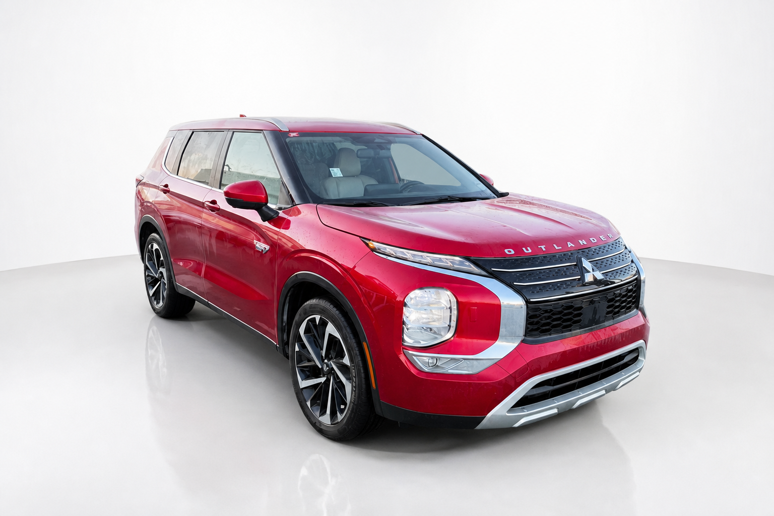 2023 Mitsubishi Outlander — view 8