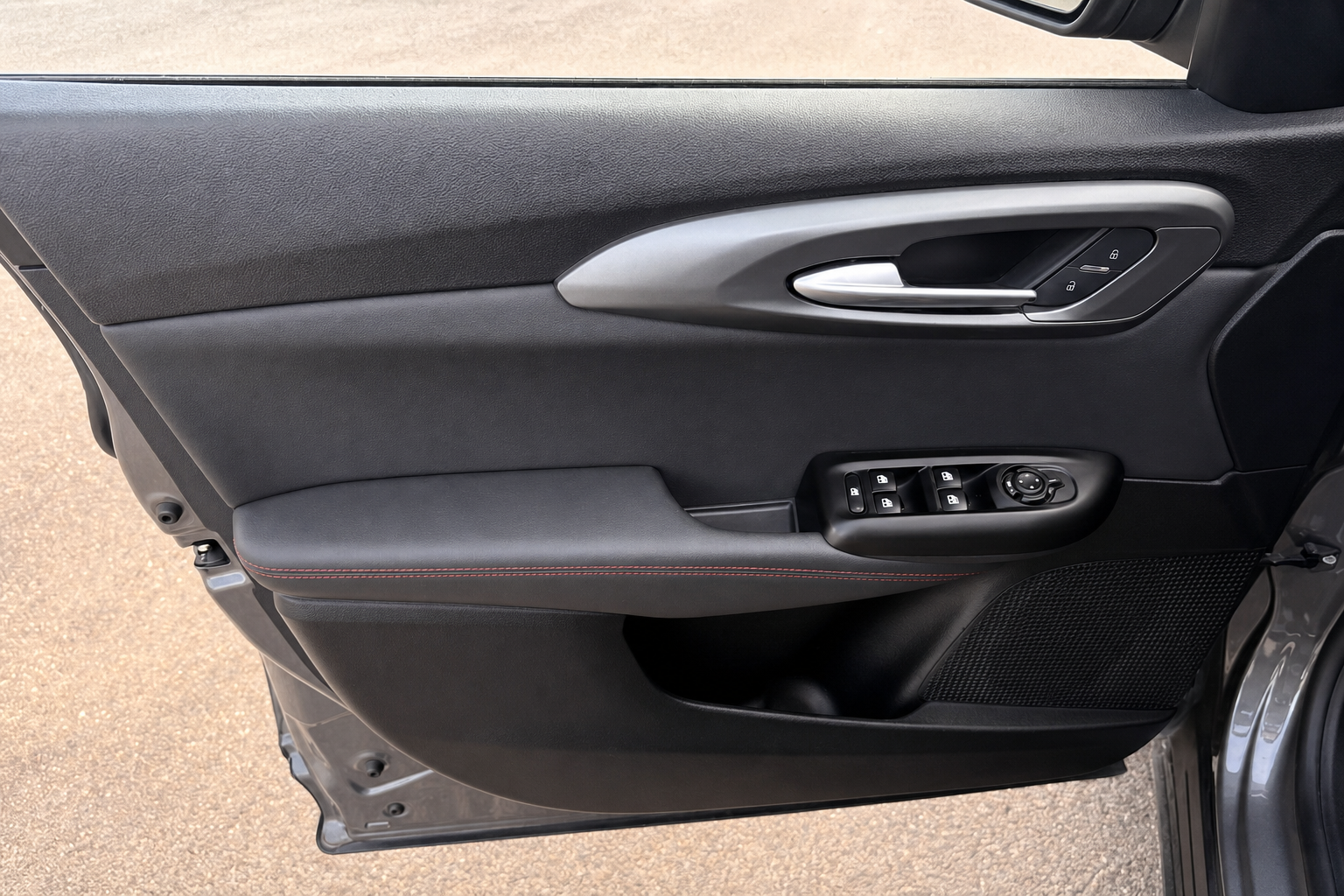 2024 Dodge Hornet — view 9