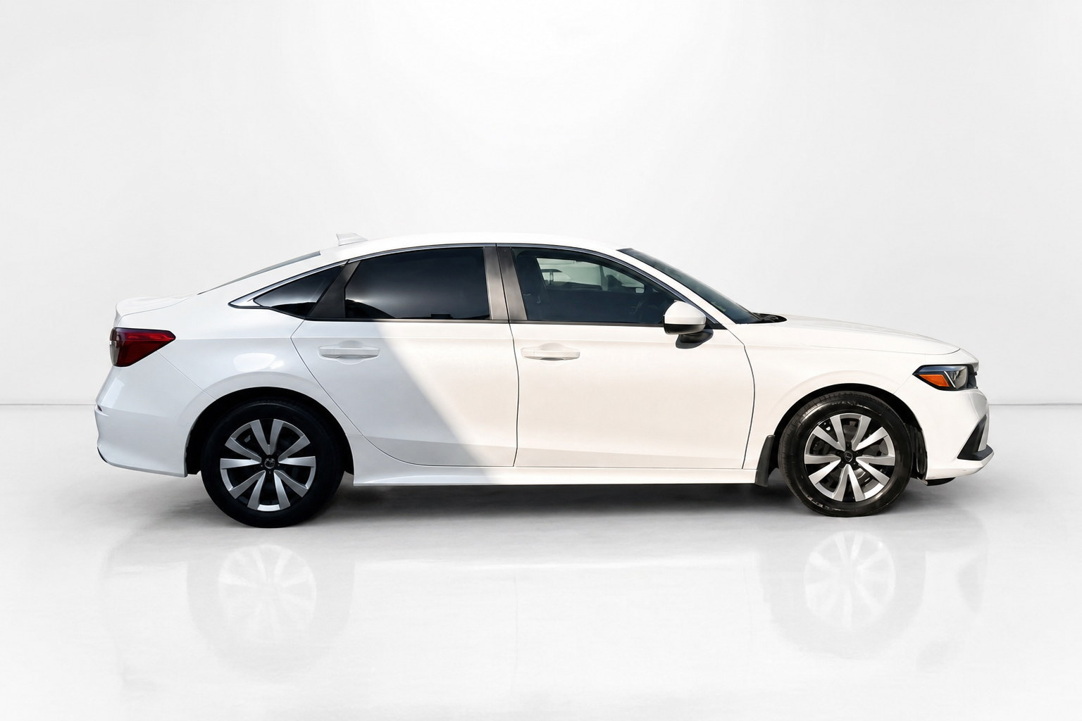 2022 Honda Civic Sedan — view 4