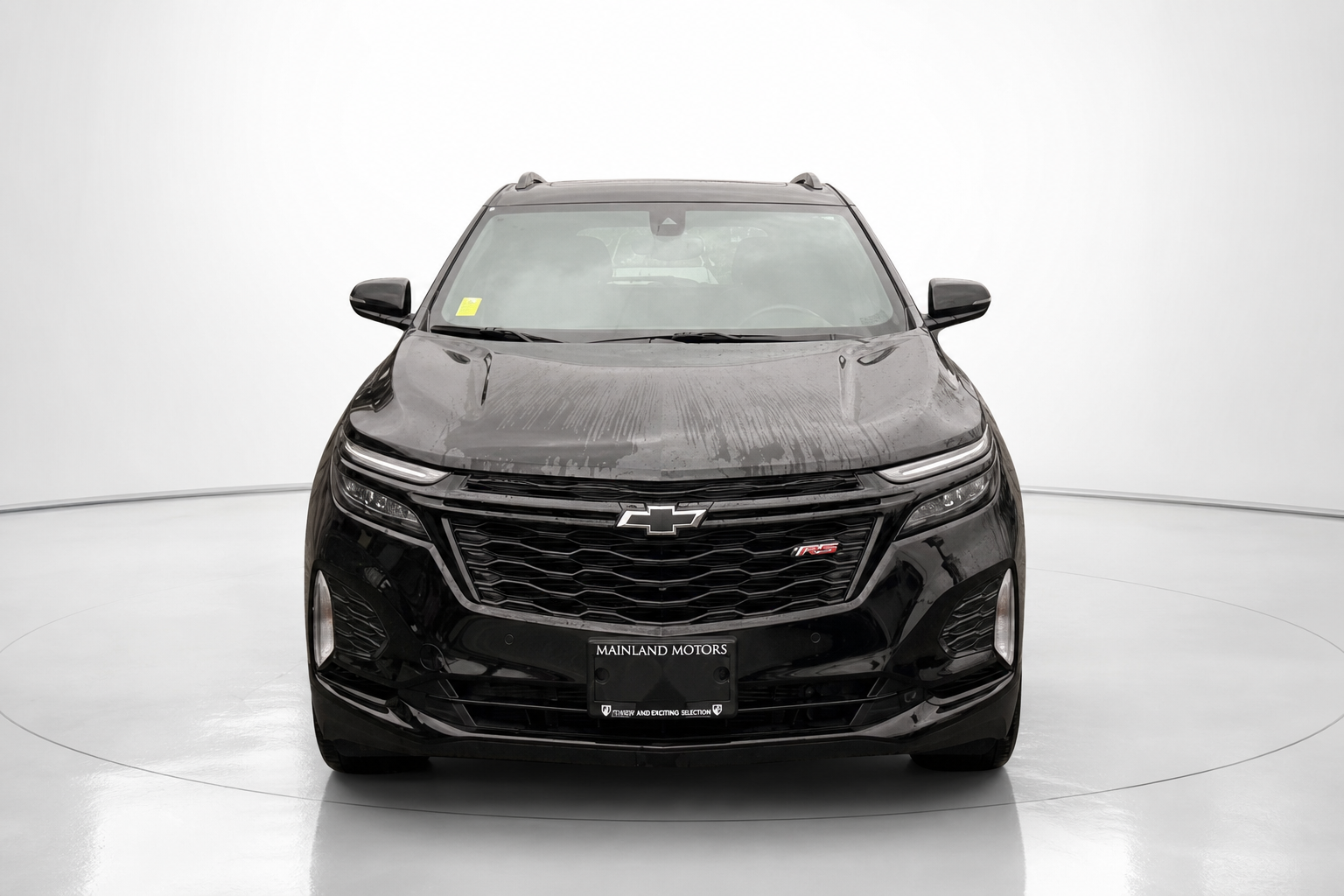 2024 Chevrolet Equinox — view 2