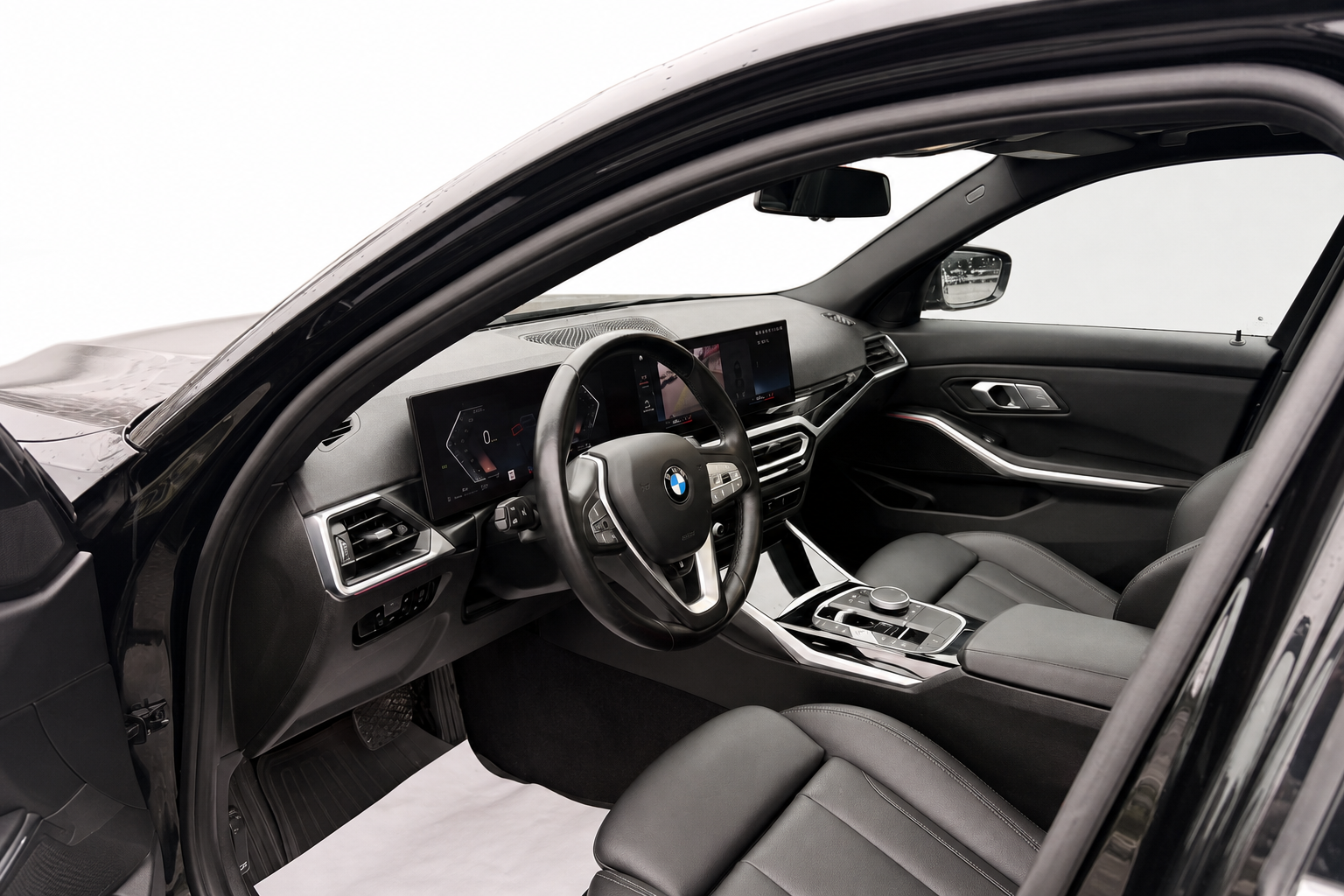 2024 BMW 3 Series — view 8