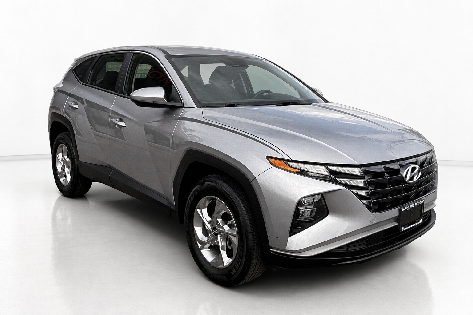 2024 Hyundai TUCSON — view 3