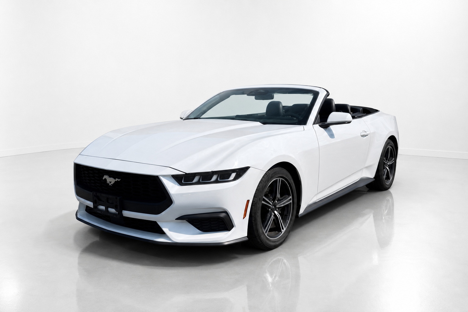 2024 Ford Mustang — view 2