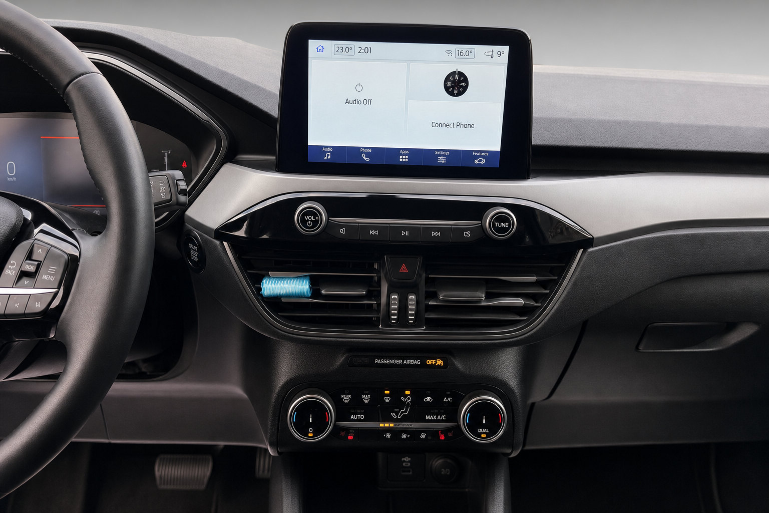 2024 Ford Escape — view 11