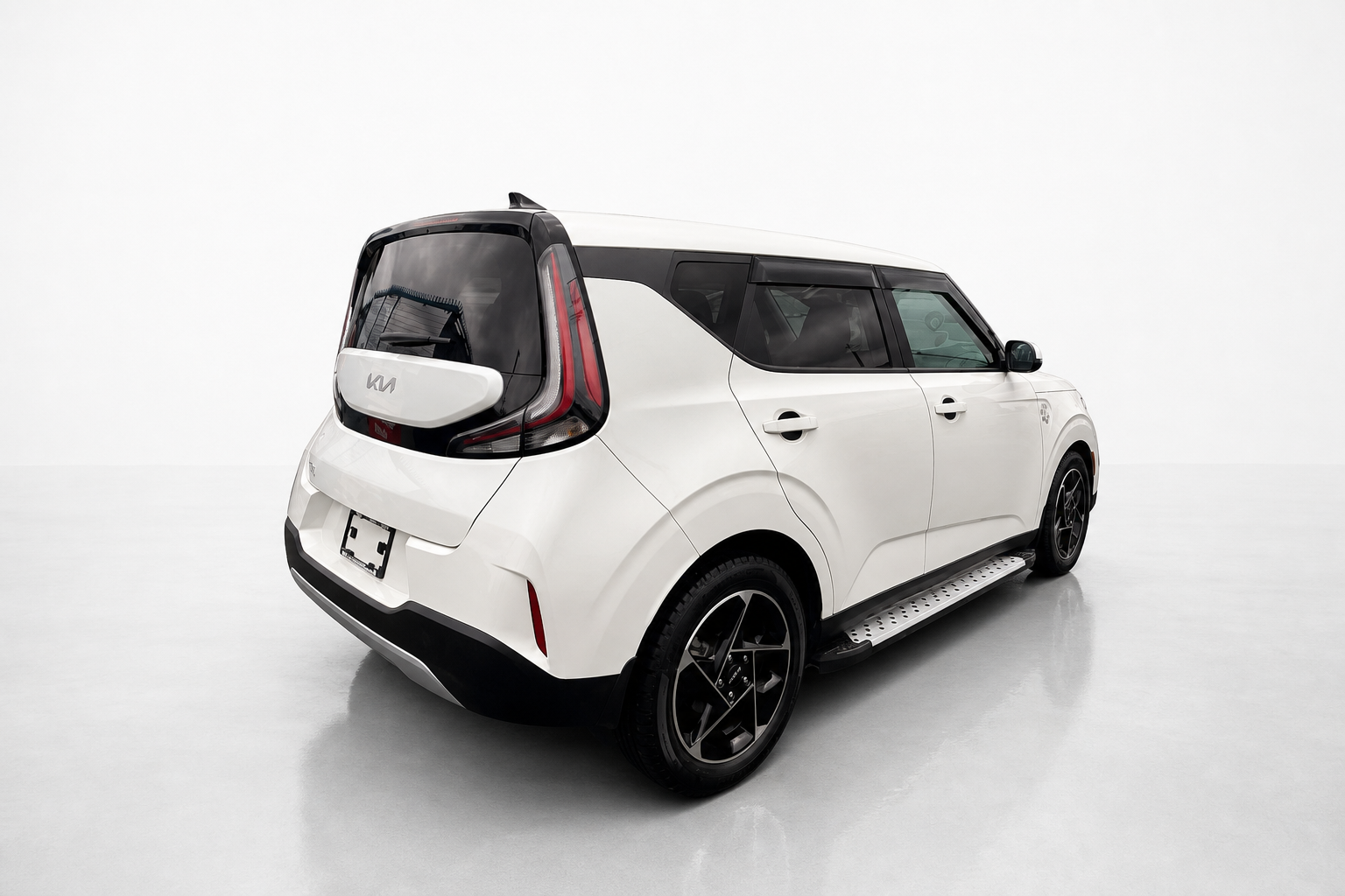 2024 Kia Soul — view 5