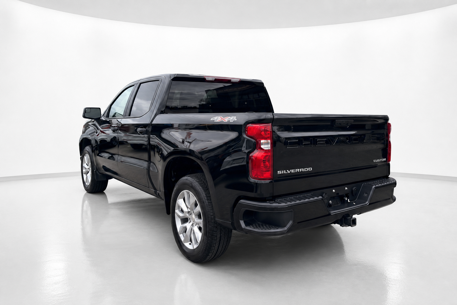 2024 Chevrolet Silverado 1500 — view 4