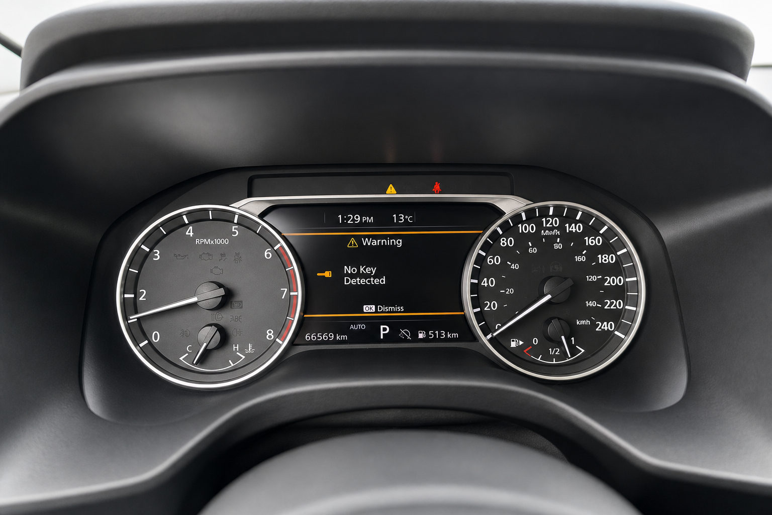 2024 Nissan Rogue — view 10