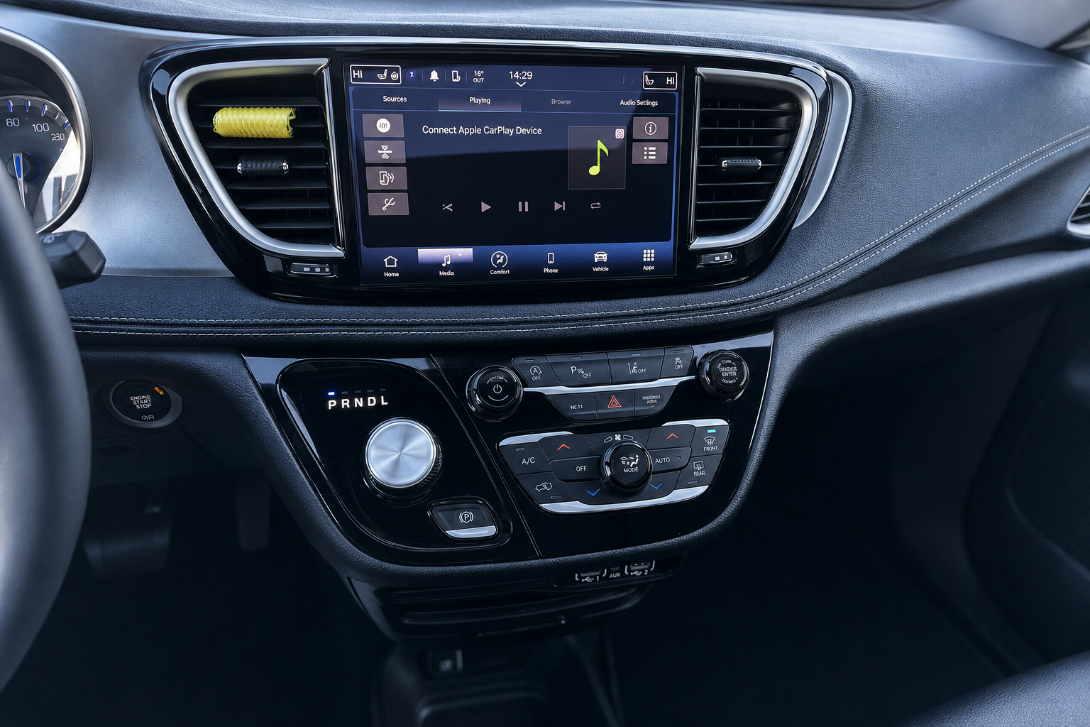 2023 Chrysler Pacifica — view 14