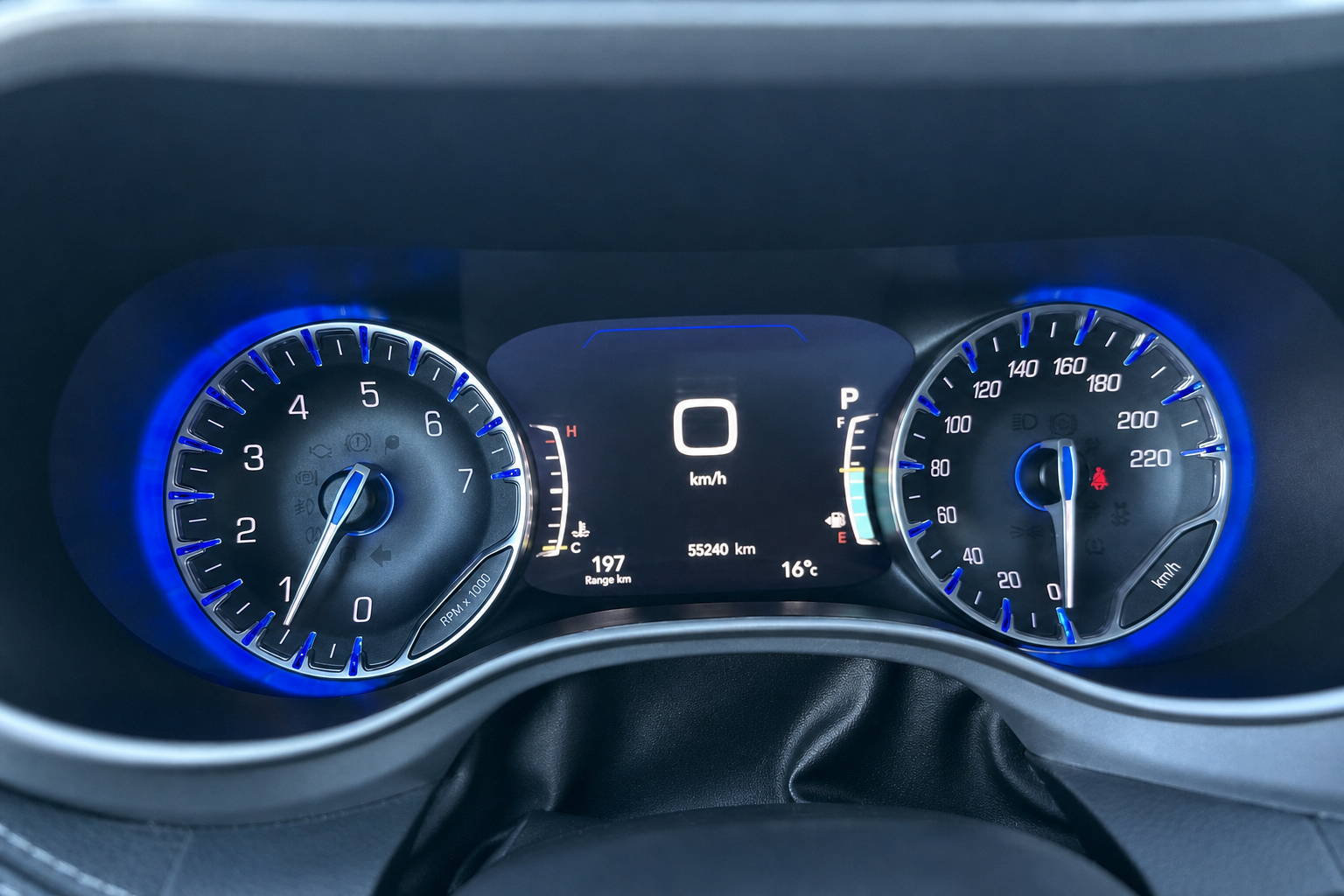 2023 Chrysler Pacifica — view 15