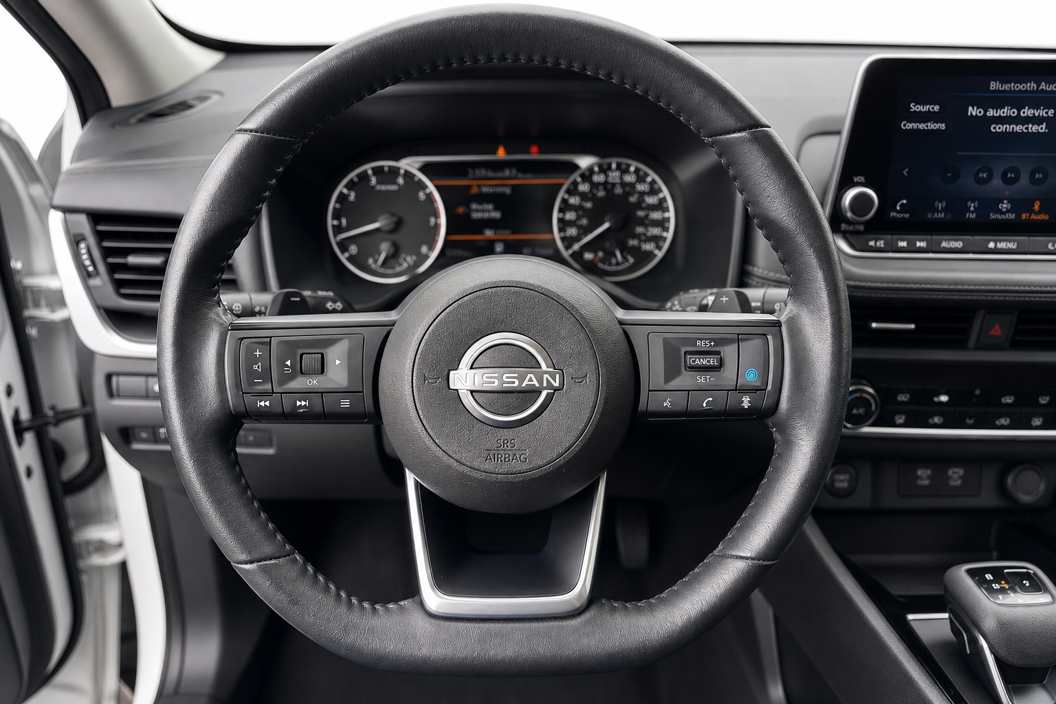2024 Nissan Rogue — view 16