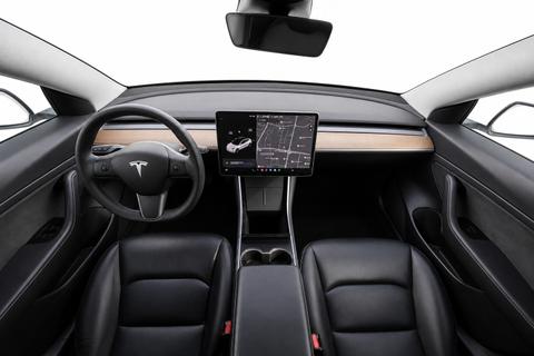 2020 Tesla Model 3 — view 11