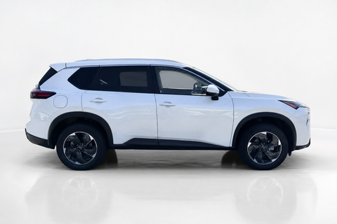 2024 Nissan Rogue — view 6
