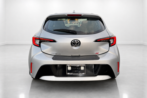 2024 Toyota Corolla 5-Door — view 5