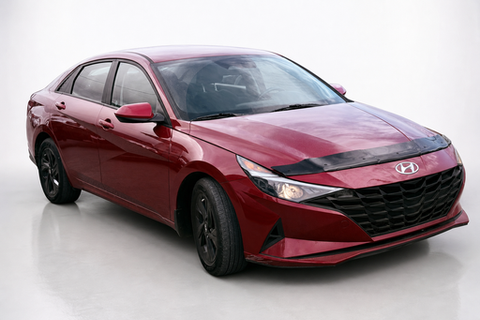 2022 Hyundai Elantra — view 3