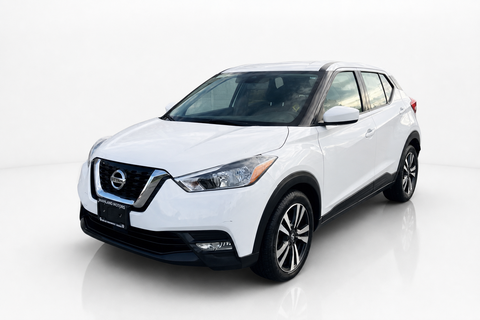 2020 Nissan Kicks — view 1