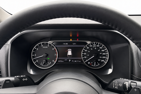 2024 Nissan Rogue — view 11