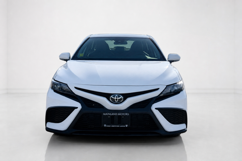 2024 Toyota Camry — view 2