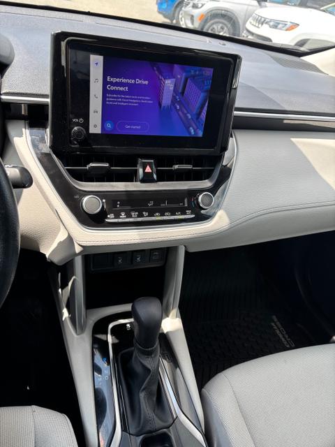 2023 Toyota Corolla Cross — view 10