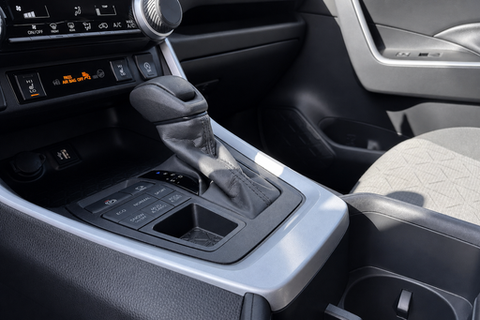 2024 Toyota RAV4 — view 10