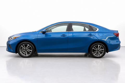 2023 Kia Forte — view 7