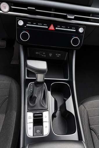2025 Hyundai Santa Cruz — view 10