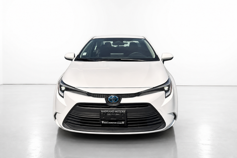 2024 Toyota Corolla — view 2