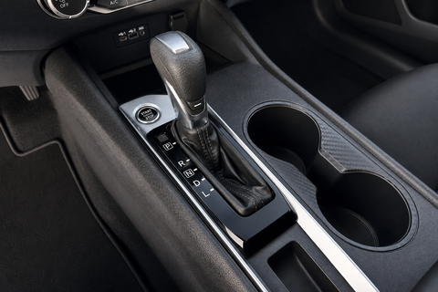 2024 Nissan Altima — view 10