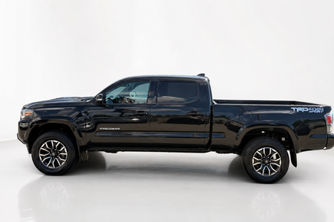 2023 Toyota Tacoma — view 8