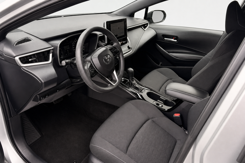 2025 Toyota Corolla — view 12
