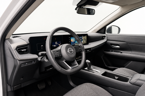 2025 Nissan Kicks — view 11