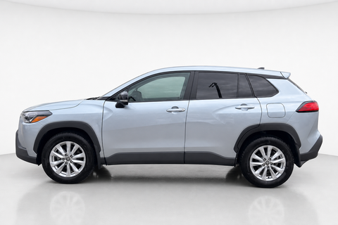 2025 Toyota Corolla Cross — view 8