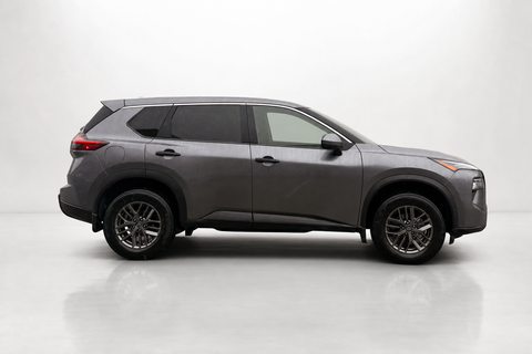 2024 Nissan Rogue — view 5