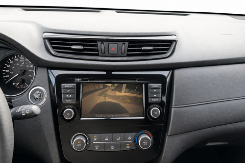 2018 Nissan Rogue — view 12