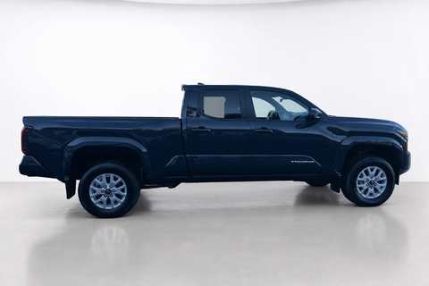 2024 Toyota Tacoma — view 8