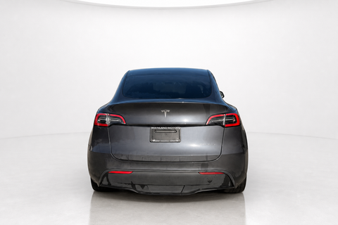 2023 Tesla Model Y — view 5